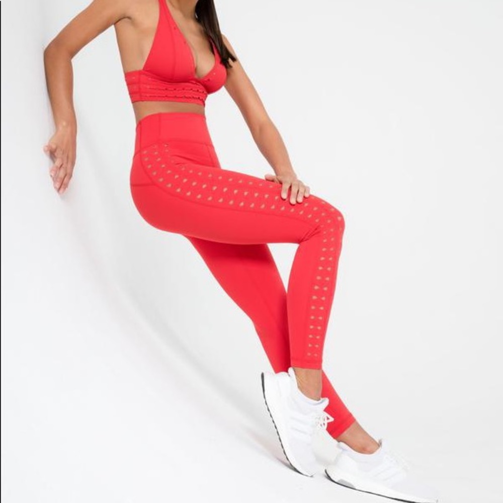 Red Gigi katrina legging size small